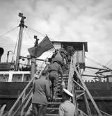 Ryska Legationen på besök i Gävle hamn. Juli 1945. Chargé d ´affaires