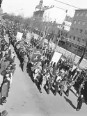 Första majdemonstration. Den 1 maj 1943