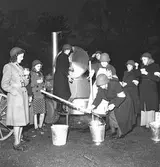 Luftskyddsövning. Den 1 juni 1944





