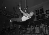 Finska Gymnaster. Reportage för Arbetarbladet. November 1945




