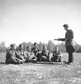 Soldatutbildning för Befälsutbildning. Reportage för Centralförbundet
Maj 1946



