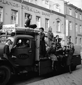 Klädinsamling för finska flyktingar. November 1944

