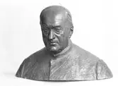 Katolska Prästen. Byst av Moró