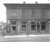 Ellen Grees, Modeaffär och Södra Missionsbokhandeln.



