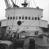 Den 27 november 1959. Gävle Varv. Båt från Ryssland.


