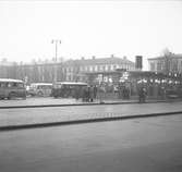 Julen 1946. Busstationen vid Stortorget