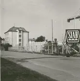Konferenshotellet under uppförande vid Strand hotell.