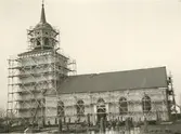 Restaurering av fasaden på Bredsättra kyrka 1956.