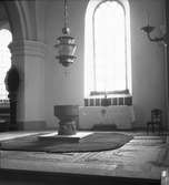 Heliga Trefaldighetskyrkans återinvigning efter ombyggnad

27 mars 1938