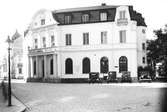 Gefleborgs Läns Sparbank

startades 1881 och fick 1888 lokaler i Börshuset

