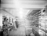 Jacob Wennberg AB
Järnhandel med bosättningsavdelning
Nygatan 41 / Hattmakargatan

December 1937
