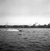 S.M.K:s Gävleavdelning utombordartävling. 17 augusti 1947.