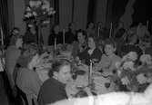 Jubileumsfest på stadshuset. 20 december 1947. Haglund, L. & Co. Hatt-och mössfabrik.