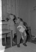 Disponent Olving familj i hemmet. December 1947.