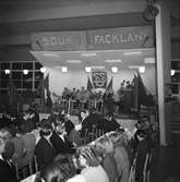 SDUK Facklan. Socialdemokraterna på Folkets Park. Maj 1948.