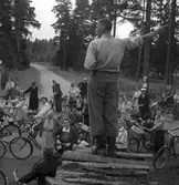 Konsum Alfa bärplockningsutflykt, cirka 1945.
