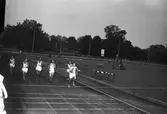 Distriktsmästerskap, allmän idrott på Strömvallen.          2 juli 1953.
