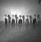 AXEL LIDHOLMS EKIPERING. Kläder. November 1951