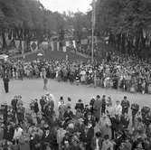 Barnens Dag

Publik framför Teatern