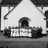 Konfirmation för pastor Cedermark i Älvkarleby.             1 augusti 1955.
