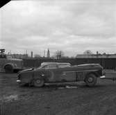 Krockskadad bil, Packard. 25 november 1955.
AB Philipssons, Södra Skeppsbron 20, Gävle