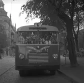 Nya busslinjer från invigningen. 25 september 1948. Busslinje 6 trafikerar Centralstation - Norra-och Södra Centralgatan - Albion - Parkvägen - Kungsbäck -Stortorget - Centralstation.