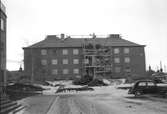 Nya Landstingshuset under arbete. 21 november 1948.
Borgparken har bytt namn och har fått namnet Joe Hill-platsen.