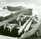 Ölandsbåtar, på och vid stranden i Byrum.