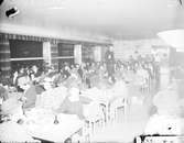 Konsum Alfa. Mannekänguppvisning i restaurangen. Den 24 september 1941
