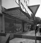 Konsumvaruhuset. Max Eriksson, Bilfirma