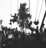 Den 23 juli 1938. Barnutflykt till Furuvik. Reportage för Gefle-Posten

