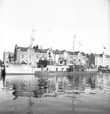 År 1938. Danskt Flottbesök. Inre hamnen. Reportage för Gefle Dagblad