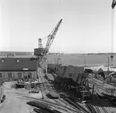 Exteriörsbild över Gävle Varv

15 maj 1954