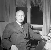 Gävle Varv anlades 1873. Efter en konkurs 1921 bildades Gefle Varfvs och Verkstads Nya AB, som bland annat tillverkade oljecisterner och utrustningar till pappersmassefabriker. På 1940-talet återupptogs skeppsbyggeriet.
