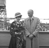 Stapelavlöpning. Gävle Varv anlades 1873. Efter en konkurs 1921 bildades Gefle Varfvs och Verkstads Nya AB, som bland annat tillverkade oljecisterner och utrustningar till pappersmassefabriker. På 1940-talet återupptogs skeppsbyggeriet.