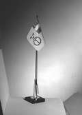 Den 5 mars 1955. Juvelerare Wahlberg. Bordsflagga
