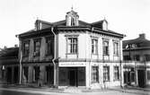 Café Rådhusbuffén.
Kopior efter gamla kort till fröken Elisabeth Johansson. April 1945. Beställt av Hemgården.