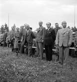 Vretas Hembygdsgård. Öppnande av Valboutställningen. 19 juli 1945.