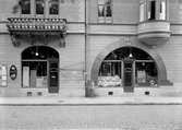 O.A Johansson & Co, öppnade en filial i början av 1890-talet i Gevaliapalatset