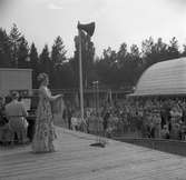 Underhållning på stora scenen, Nöjesfältet i Furuvik.