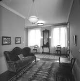 Ett av rummen på Holmsund Herrgård. Korsnäs AB. Den 20 april 1960
