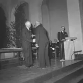 Medaljutdelning i Staffans kyrka. Korsnäs AB