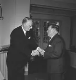 Medaljutdelning i Bomhus kyrka. Korsnäs AB