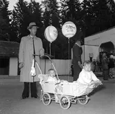 Besök i Djur-och Nöjesparken, Furuvik. Nöjesfältet. 100 -årsjubileum. 1855-1955. Korsnäs AB.