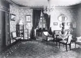 Interiör från kälarmästare A Gustafssons hem, på Stadshotellet.