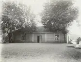 Garage på Emtöholm.