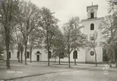 Ett gammalt vykort med Gamleby kyrka.