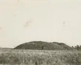 Kungshögarna i Gunnerstad. Troligen från 600-talet e.Kr.