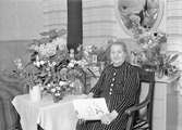 Fru Larsson, Gävle. Foto i juni 1946.
