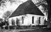 Bjuråkers kyrka och kyrkogård. Foto 1929.